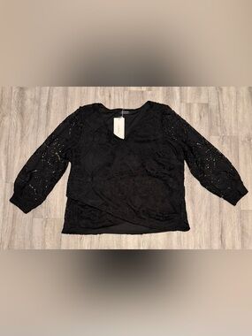 Bloomchic Size 22-24 Lace V Neck Wrap Blouse Black